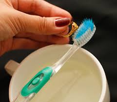 Comment enlever l&rsquo;oxydation bijoux ?